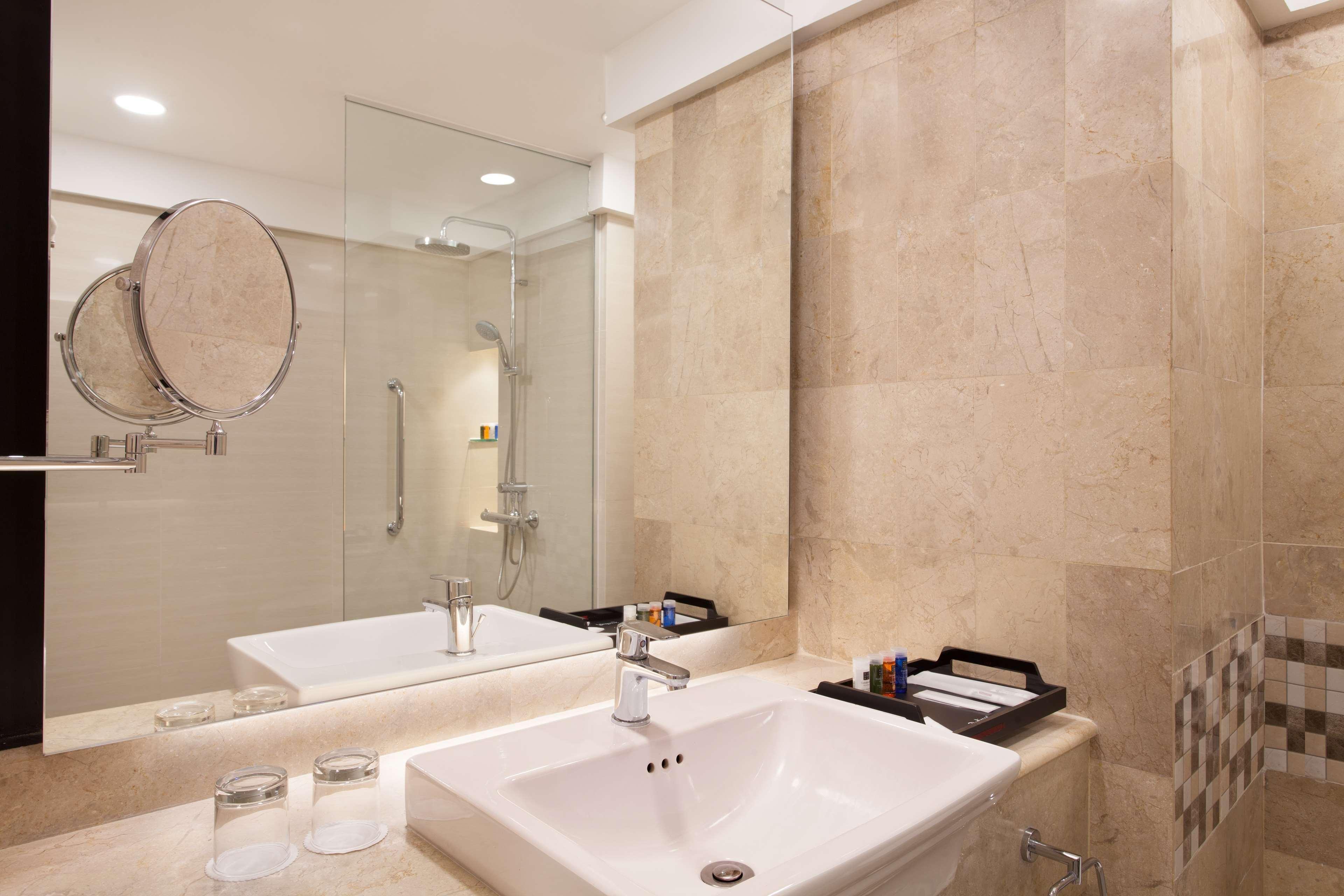 Aiho Hotel Medan Værelse billede