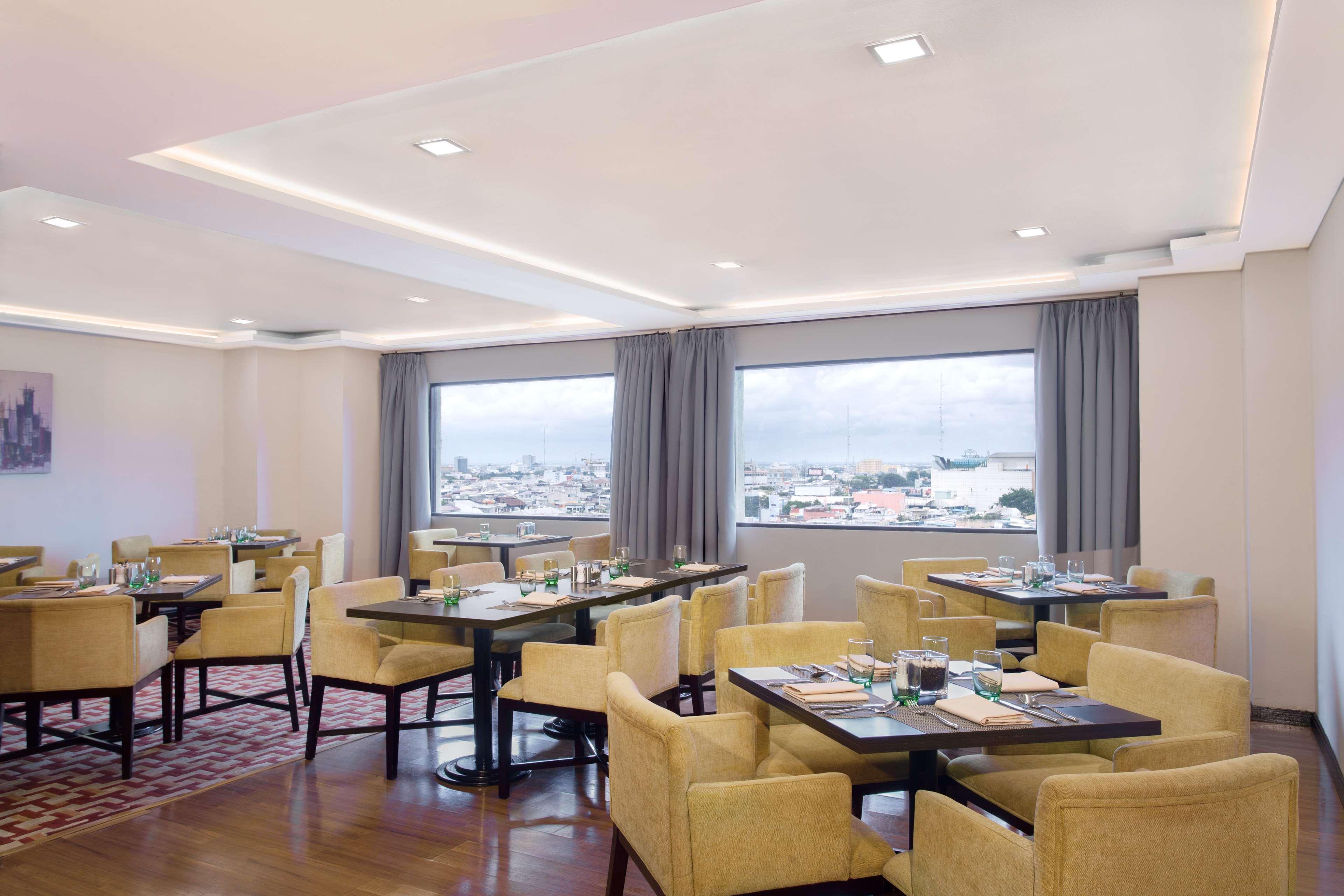 Aiho Hotel Medan Eksteriør billede