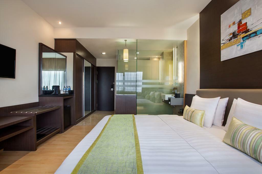 Aiho Hotel Medan Værelse billede